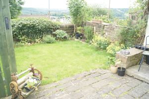 Front Garden- click for photo gallery